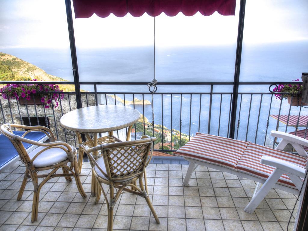 أَجيرولا Villa Donna Fausta الغرفة الصورة