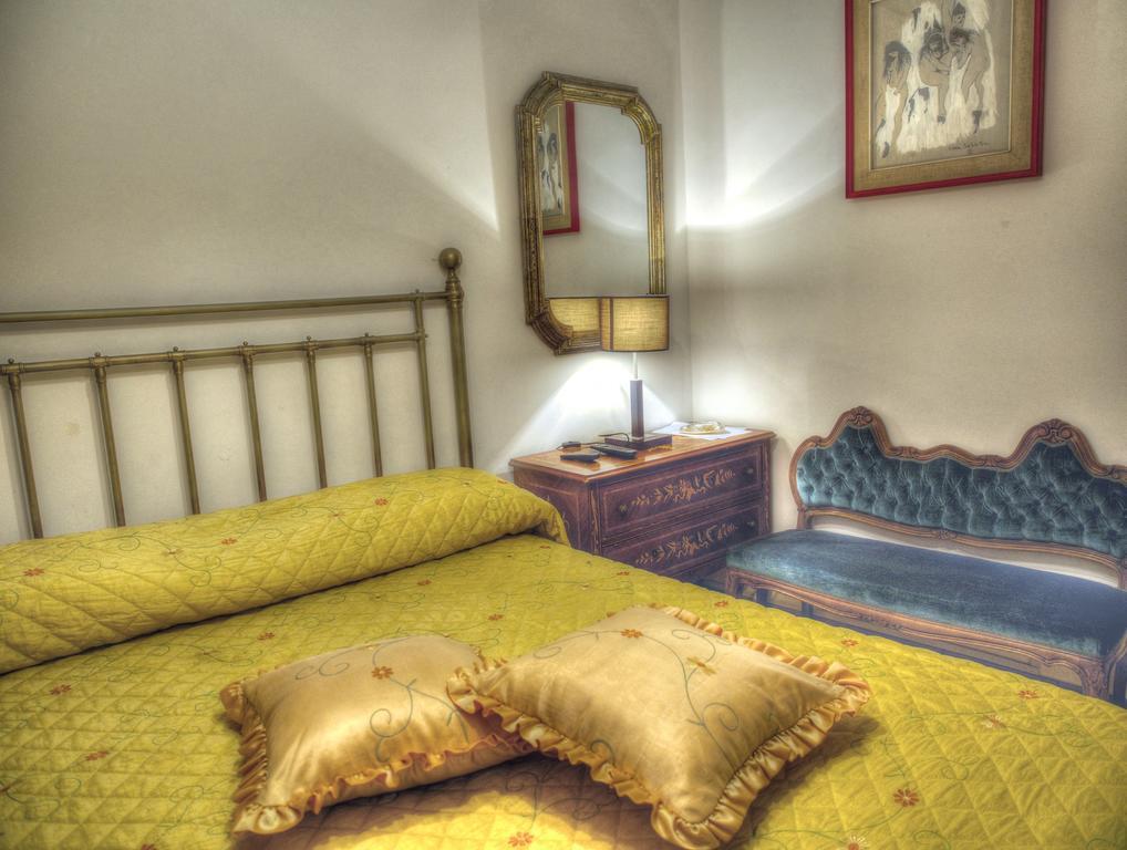 أَجيرولا Villa Donna Fausta الغرفة الصورة